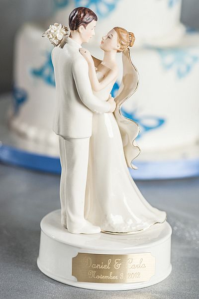 Engraveable Porcelain Bride and Groom Wedding Cake Topper - JustCakeToppers.com