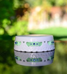 Ribbon and Crystal Porcelain Base