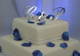 1st Initials Ambersand Monogram Thick